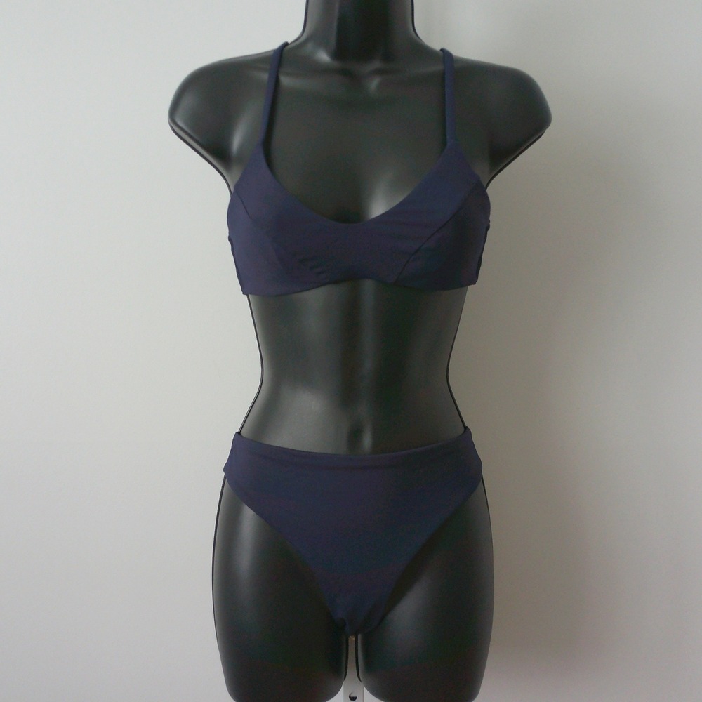 Athleta Beachy Sporty Chic Coastal Clean Performance 2 Piece Bikini XS Navy Blue